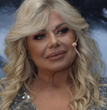 Bila je najveća zvezda devedesetih, a završila je OVAKO: Pogledajte gde živi Zorana Pavić, kuhinja u kojoj sprema hranu sve govori (FOTO)