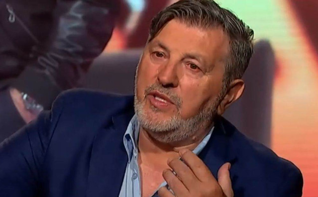 Ovaj mladi poznati pjevač preoteo ženu Šerifa Konjevića: Bruka i sramota, isplivale slike – Šerif platio 20.000 eura da ga ubiju - featured image Ovaj mladi poznati pjevač preoteo ženu Šerifa Konjevića: Bruka i sramota, isplivale slike – Šerif platio 20.000 eura da ga ubiju - featured image