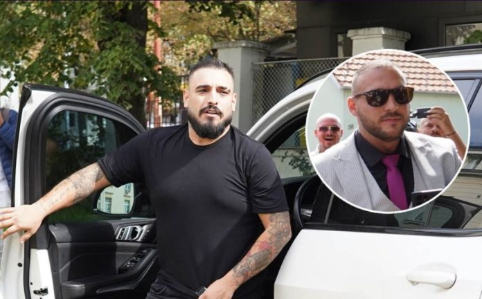 Hitna pomoć ispred kuće Darka Lazića: Muk u Brestaču nakon stravične nesreće u kojoj je poginuo brat pjevača - featured image