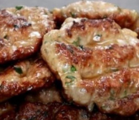 Turci imaju najbolji recept za faširane šnicle: Sočnije i ukusnije ne mogu biti, a tajna je u jednostavnom triku Turci imaju najbolji recept za faširane šnicle: Sočnije i ukusnije ne mogu biti, a tajna je u jednostavnom triku - featured image